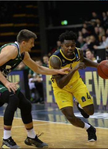 El Unicaja pierde ante el Oldenburg alemán (91-78)