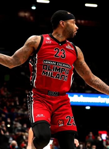 Copas: Milan y Efes irrumpen en semifinales