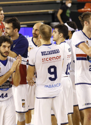 Monbus Obradoiro suma su segundo triunfo tras un final emocionante (76-80)