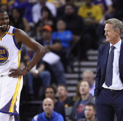Kerr confía que Durant pueda jugar en algún momento de la final NBA