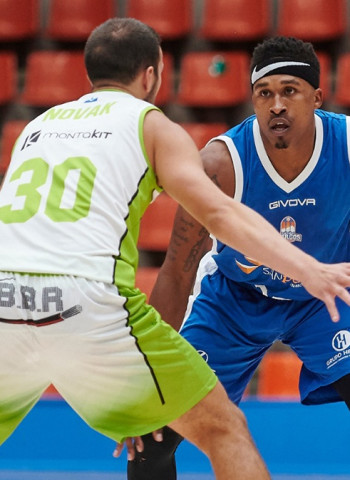 Primer test de pretemporada en positivo (94-92)