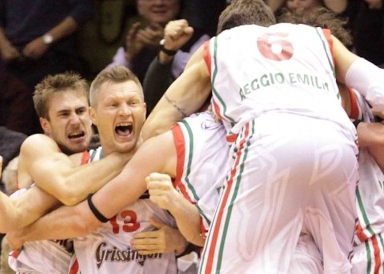 El Reggio Emilia se hace fuerte y empata la final italiana (2-2)