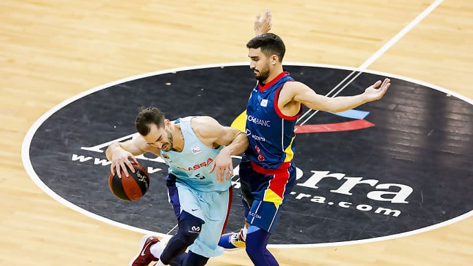 El Barça Lassa empata la eliminatoria (81-85)