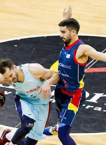 El Barça Lassa empata la eliminatoria (81-85)