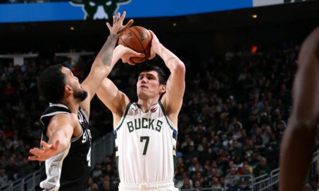 Los Utah Jazz fichan a Ersan Ilyasova