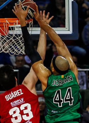 Tecnyconta Zaragoza se deja la victoria ante Divina Seguros Joventut (86-92)