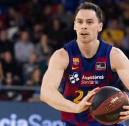 El Barcelona trabaja en la negociación de Kuric, y no cuentan con Pangos para el año que viene