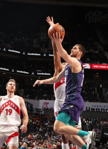 Virtus Bolonia y Olympiacos, atentos a la situación de Sviatoslav Mykhailiuk