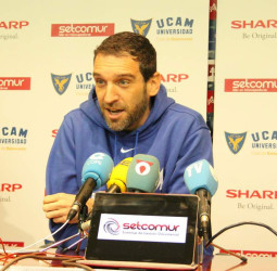 “Nos tienen que pegar muchas veces para que no nos levantemos”