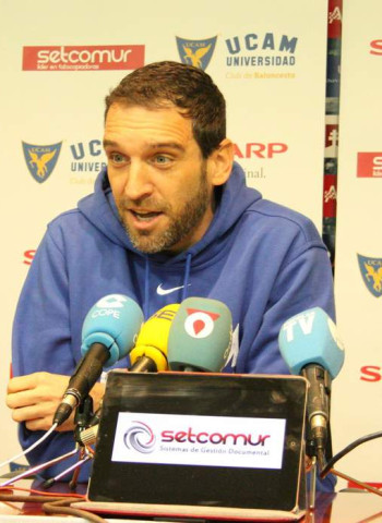 “Nos tienen que pegar muchas veces para que no nos levantemos”