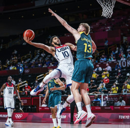Los Estados Unidos saca de la pista a Australia (97-78)