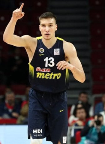El Fenerbahce destroza al Anadolu Efes
