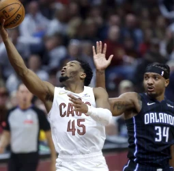 Mitchell comanda el [2-0] para los Cavaliers, 86-96