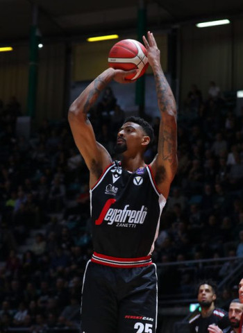 El Real Madrid valora el fichaje de Jordan Mickey