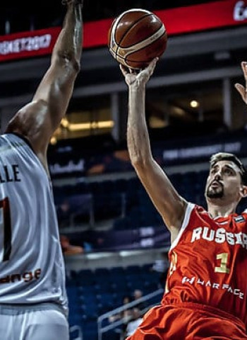 Shved continúa liderando a una invicta Rusia (67-76)