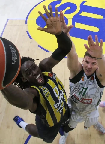 El Panathinaikos, en avanzadas negociaciones con Johnathan Motley