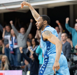 Baskonia no puede parar el gran momento del Andorra, 93-88