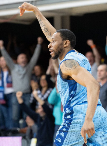 Baskonia no puede parar el gran momento del Andorra, 93-88