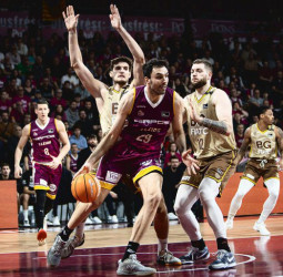 El Bàsquet Girona triunfa en el derbi contra el Lleida (85-90)