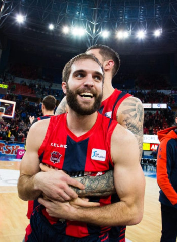 Baskonia se apunta una victoria con sabor a Copa (94-70)