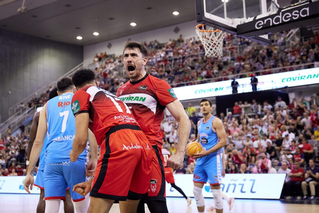 El Covirán Granada seguirá una temporada más en la Liga Endesa