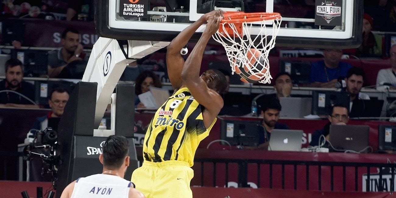 El Real Madrid se funde en el infierno turco (84-75)
