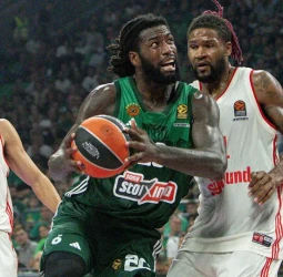 Panathinaikos impone su ley en el nuevo OAKA ante el Bayern, 94-79