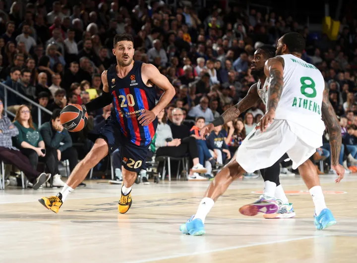 El Barça sabe sufrir y se sitúa líder (74-68)