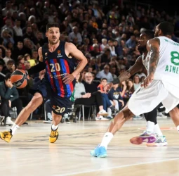 El Barça sabe sufrir y se sitúa líder (74-68)