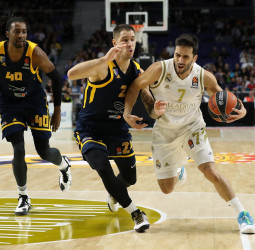 Exhibición del Real Madrid ante el Khimki con una primera parte para enmarcar (104-76)