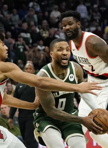 Los Bucks remontan 26 puntos para superar a los Blazers