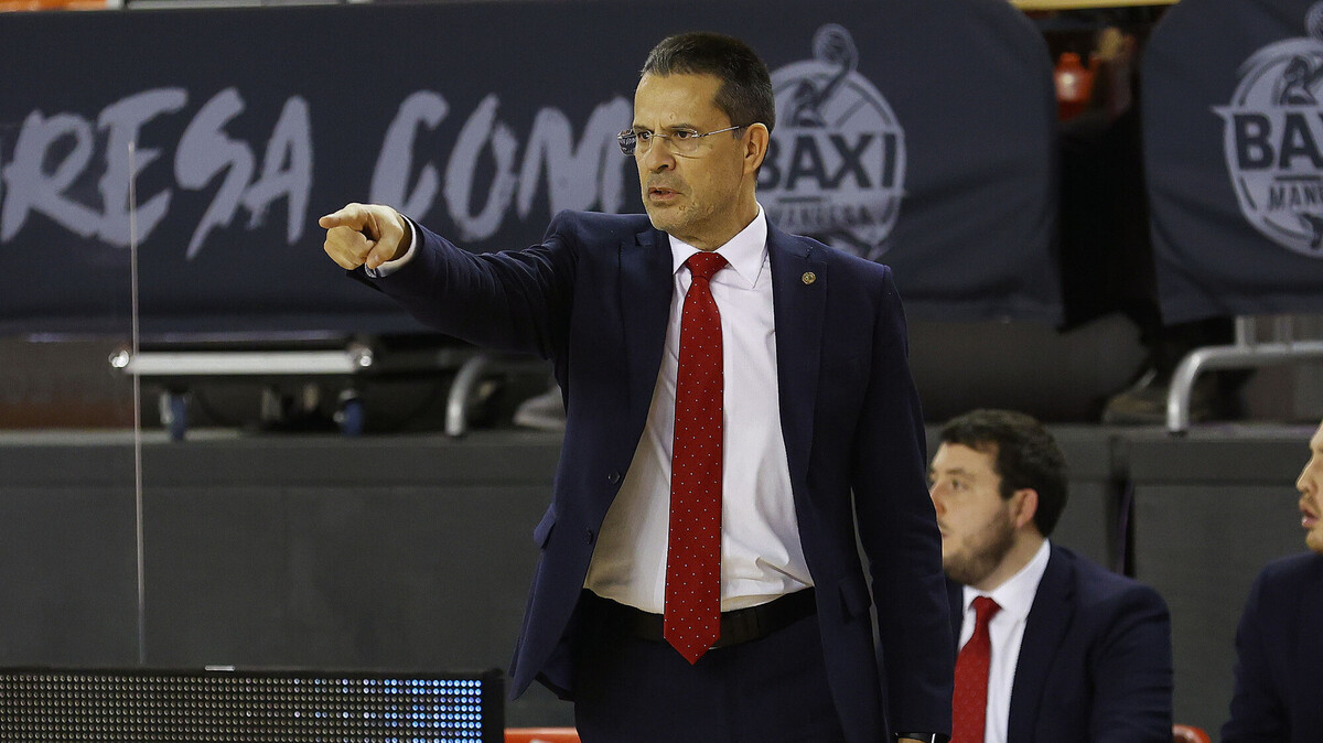 Pedro Martínez renueva con el BAXI Manresa