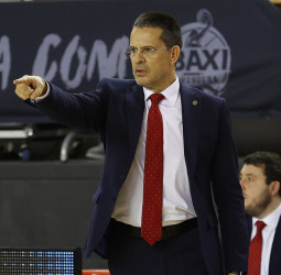 Pedro Martínez renueva con el BAXI Manresa