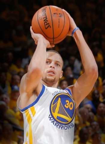 Stephen Curry y los Warriors lo más vendido en merchandise NBA