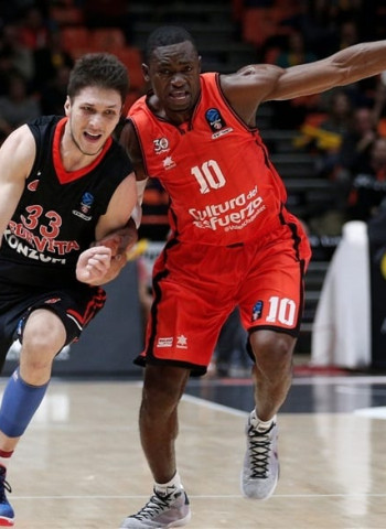 La Cibona se refuerza con los dos ex ACB Marko Tomas y Martynas Andriuskevicius