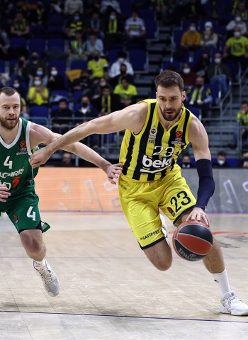 El Fenerbahce logra la remontada ante el Zalgiris Kaunas (73-67)