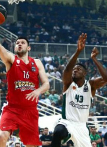 Olympiacos hace lo que nadie pudo hacer en Grecia, ganar al Panathinaikos (65-75)