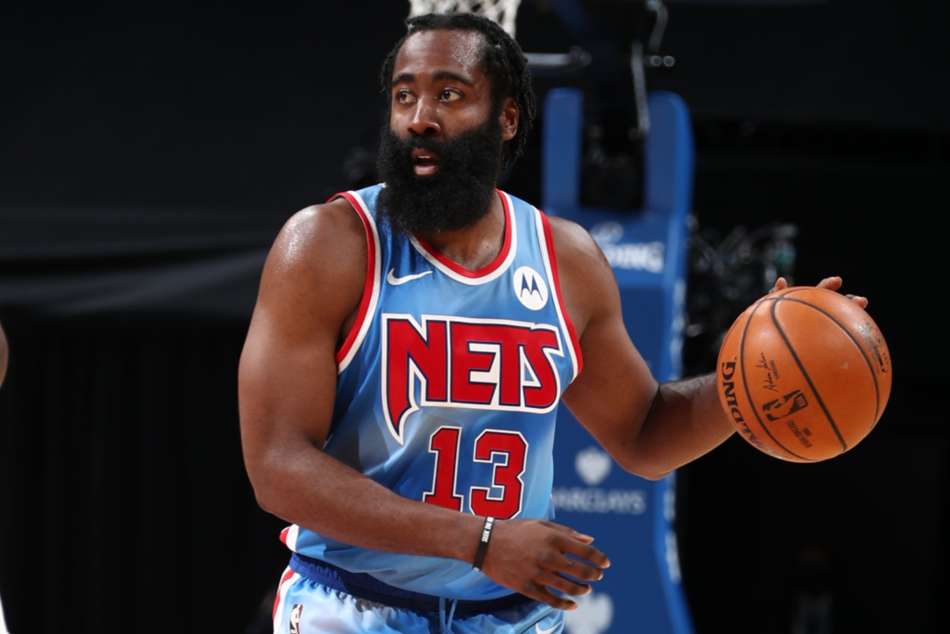 Histórico debut de James Harden con los Brooklyn Nets