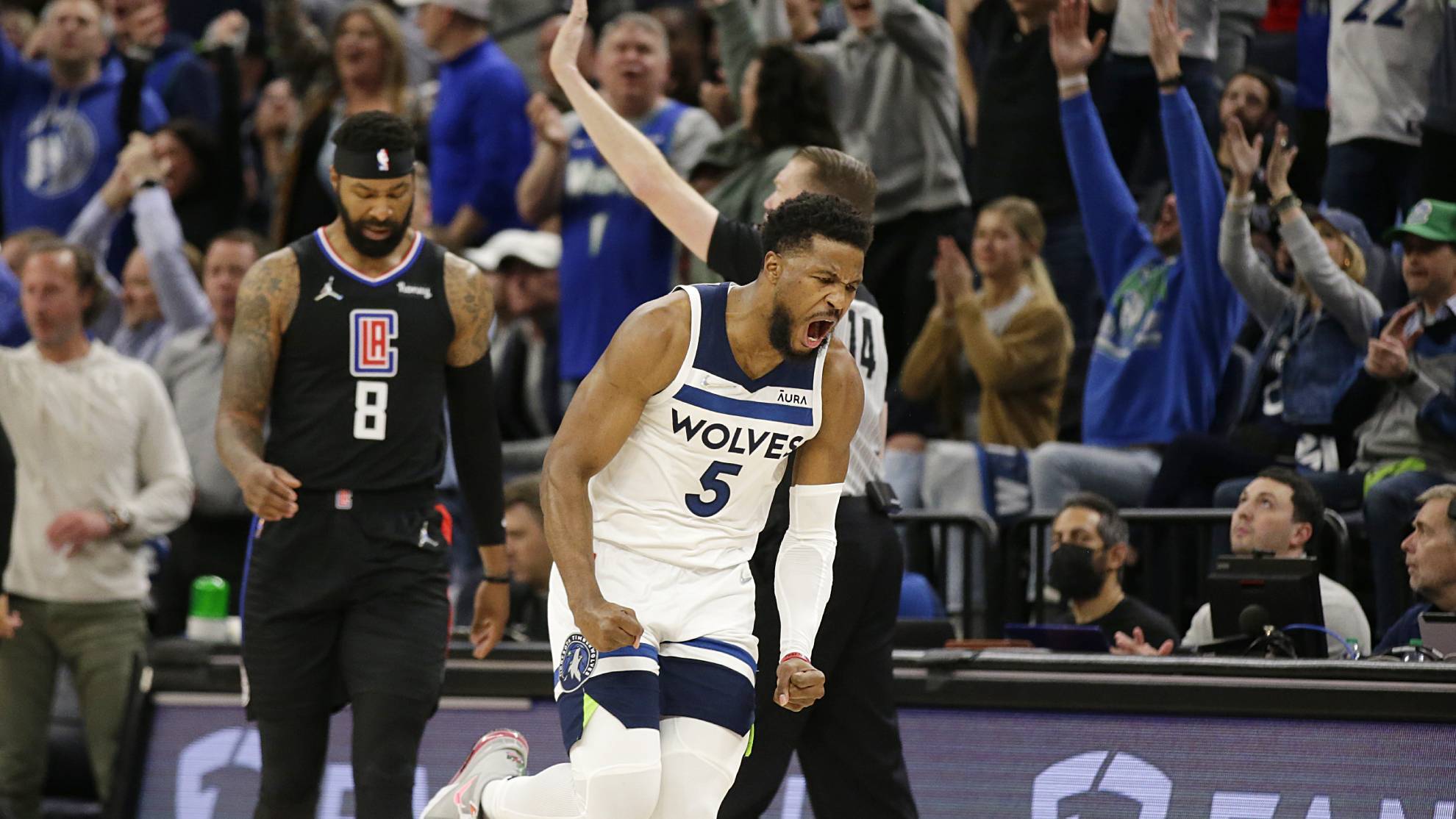Edwards y Russell se conjuran para vencer a los Clippers (104-109)