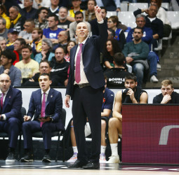 Joan Peñarroya no tiene asegurada su continuidad en el Baskonia
