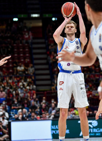 Eimantas Bendzius renueva con el Dinamo Sassari