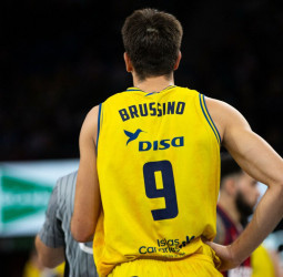 Nico Brussino, MVP Movistar del mes de noviembre