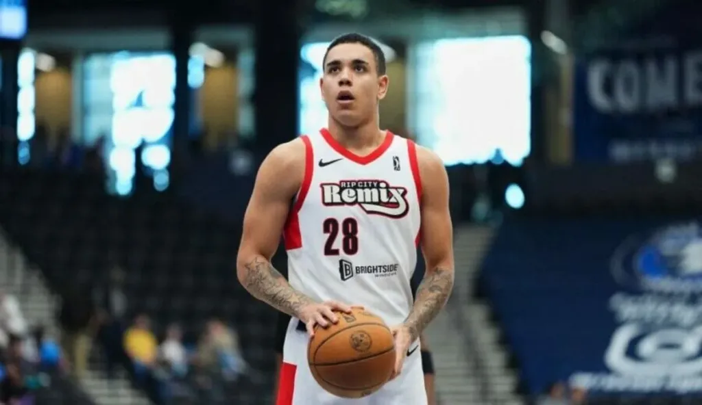 Valencia Basket se interesa por Isaac Nogués