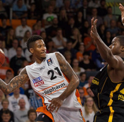 El Darussafaka Dogus llega a un acuerdo con Will Clyburn
