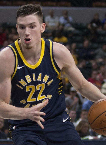 Baskonia y Maccabi, interesados en TJ Leaf