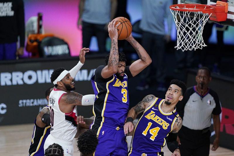 LeBron James y Davis ponen por delante a sus Lakers (116-108) [2-1]