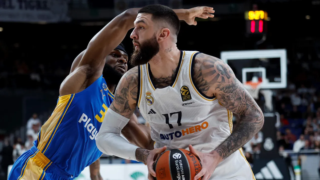 El Real Madrid se mantiene invicto en casa, 106-101