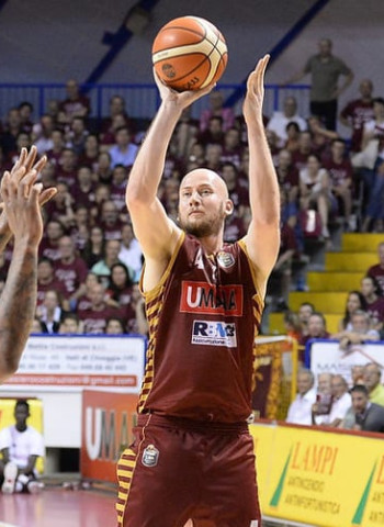 [1-1] El Venezia devuelve el correctivo al Trento (79-64)