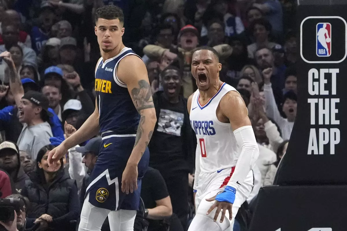 Los Clippers se imponen a los Nuggets en las últimas posesiones