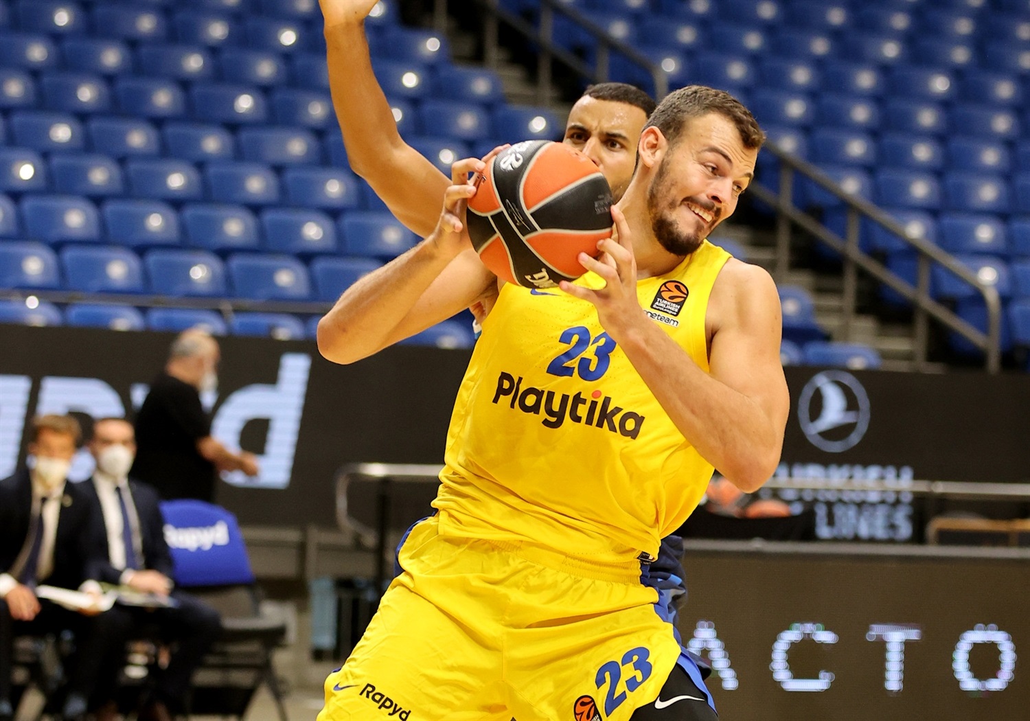 Zoosman, del ALBA, recibe a su antiguo equipo, el Maccabi, en Berlín
